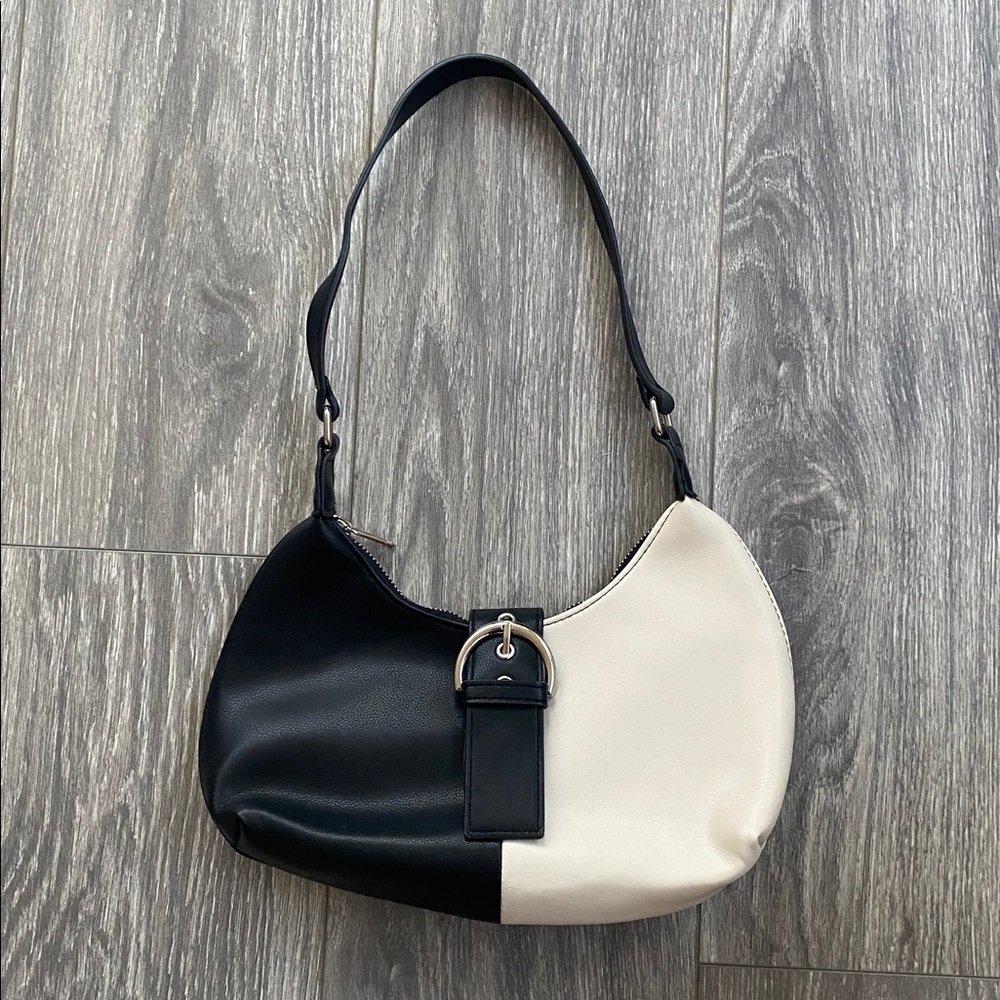 Wild Fable - NWOT! Black & Cream Faux Leather Shoulder Bag
